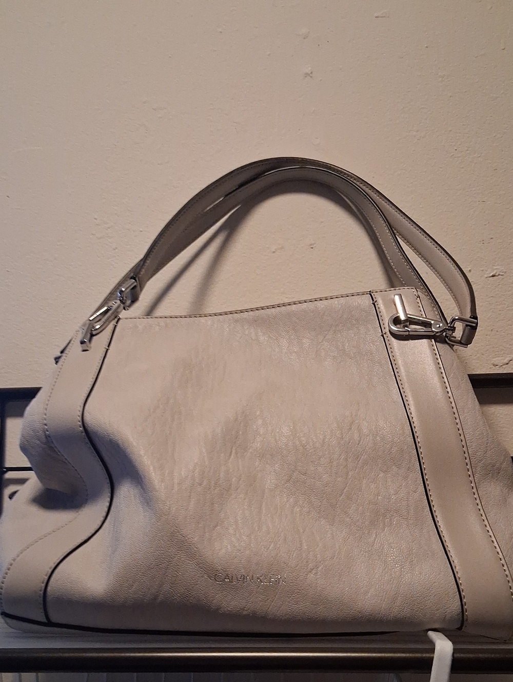 Calvin Kline Leather Beige Sholder Tote